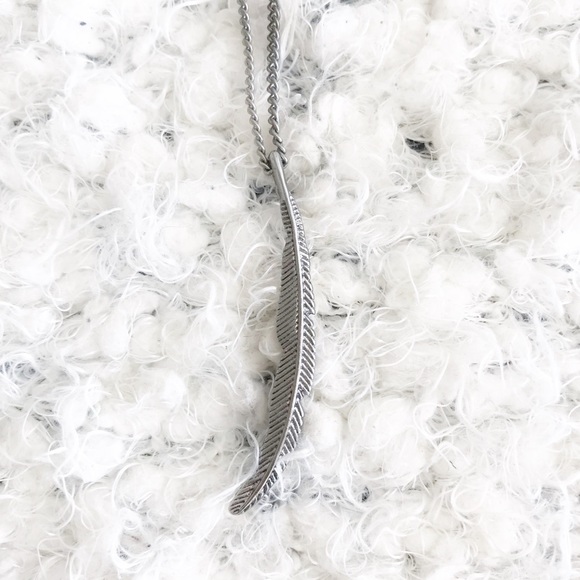 PacSun Jewelry - PacSun Silver Feather Pendant Long Necklace NWOT